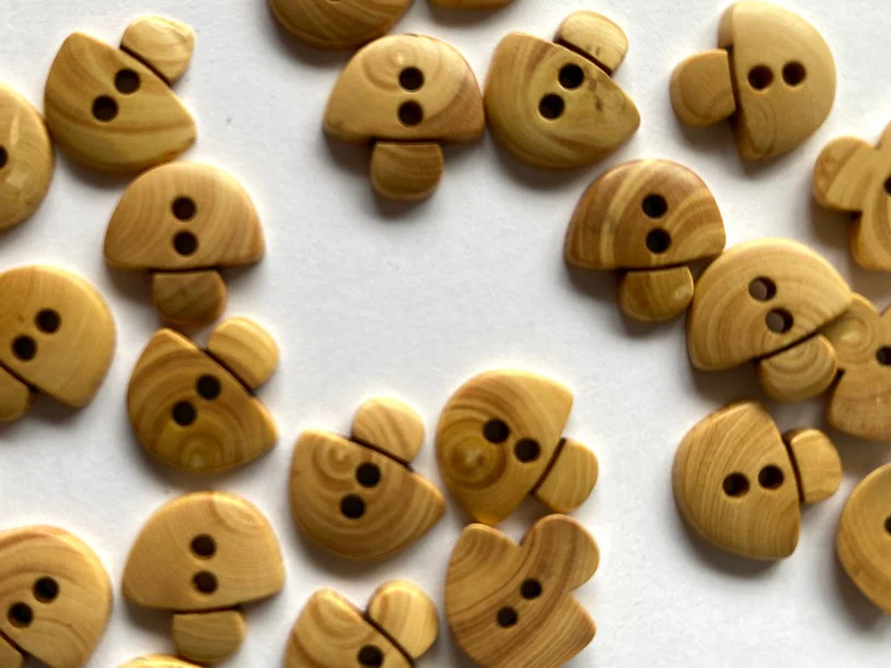 12mm - Olive Wood Mushroom Buttons - Unpainted