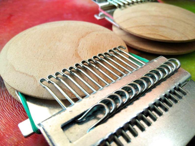 Small Loom (Speedweve Replica) Darning tool - Image 12