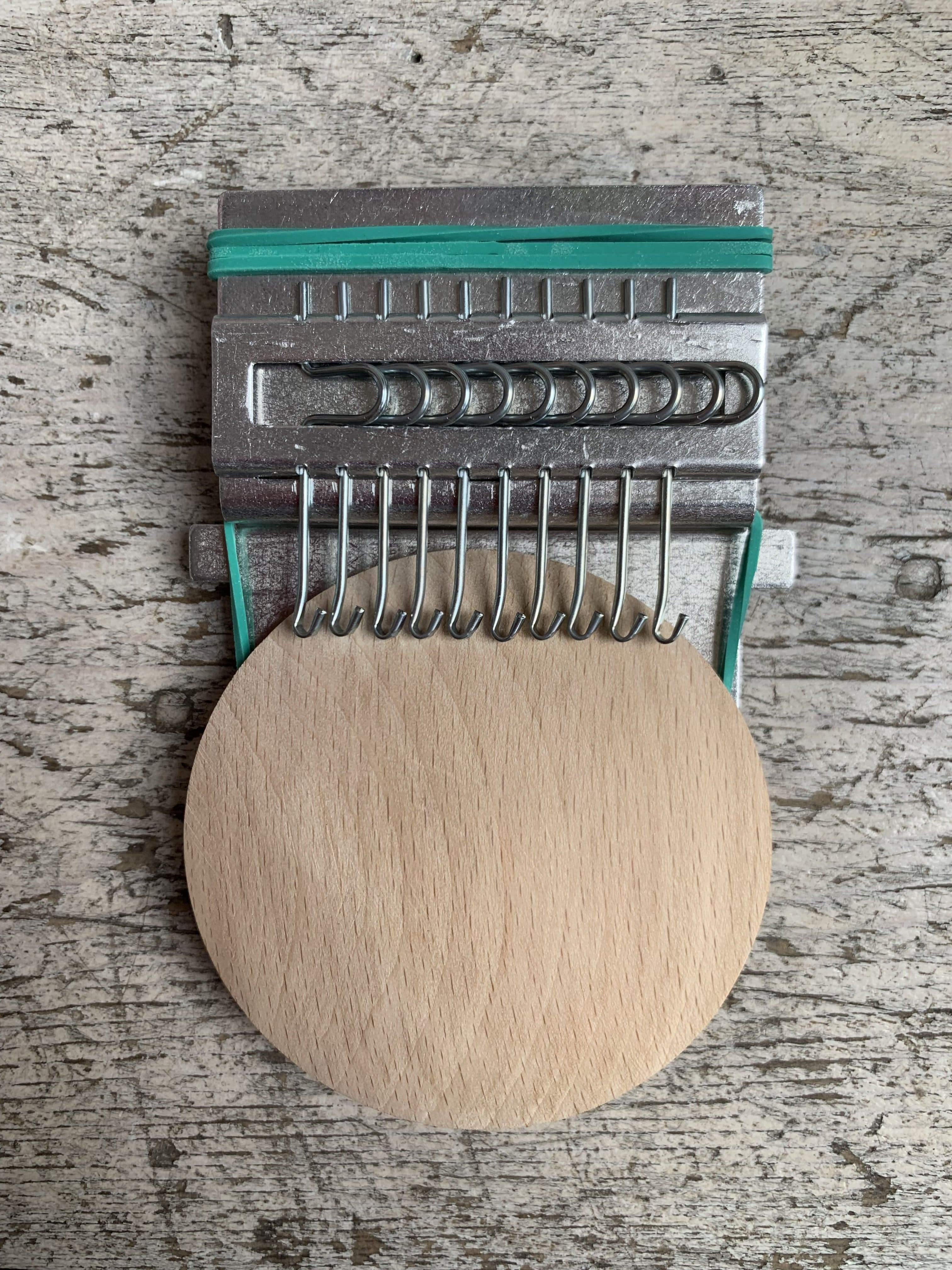 Small Loom (Speedweve Replica) Darning tool - Image 18