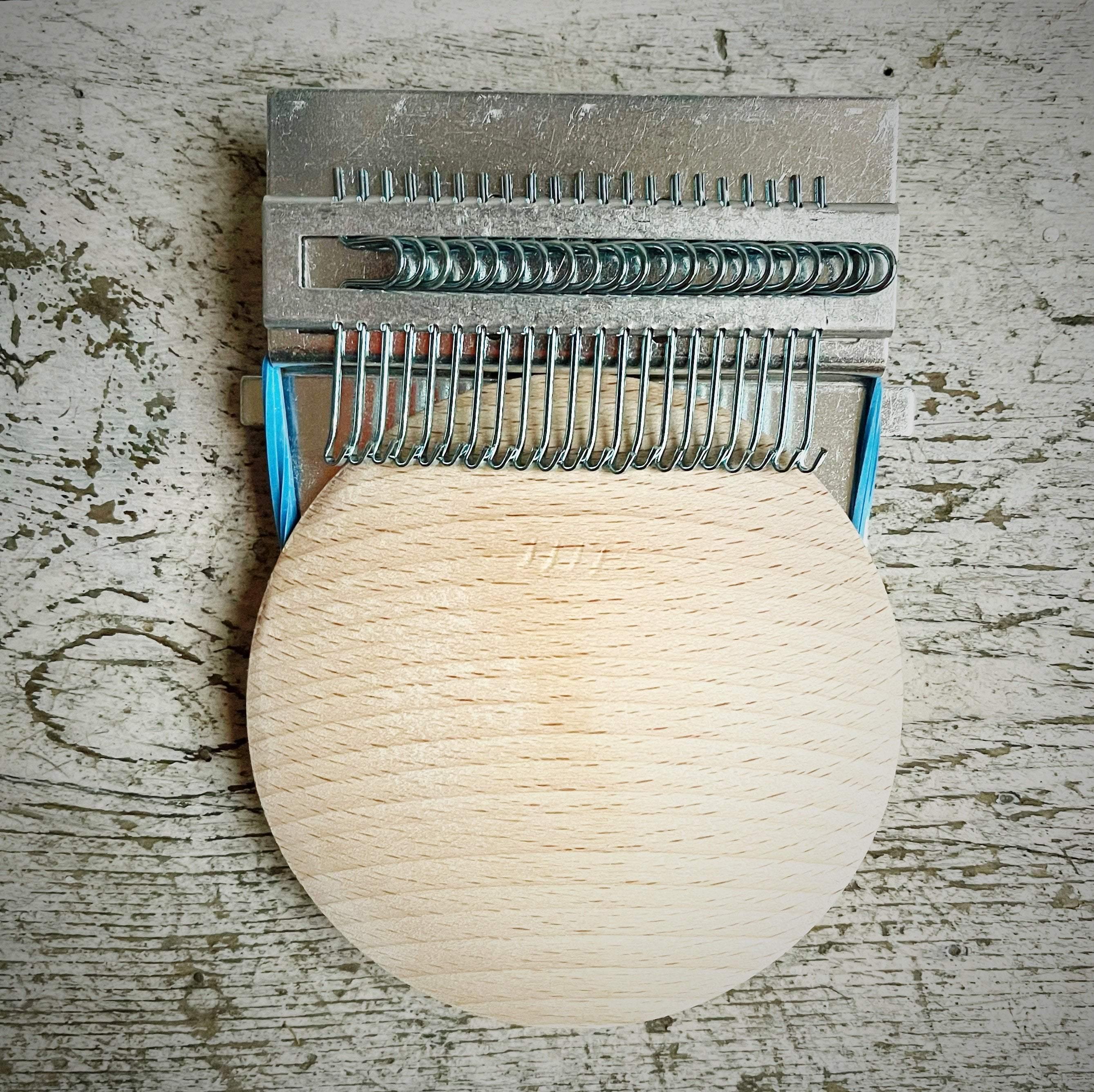 Small Loom (Speedweve Replica) Darning tool - Image 19
