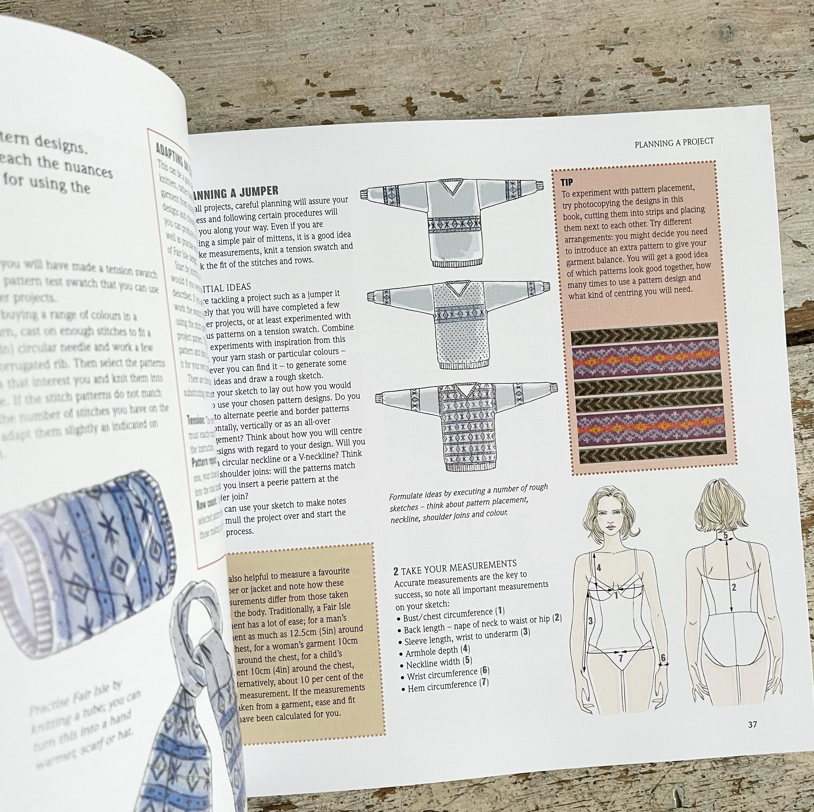 200 Fair Isle Designs by Mary Jane Mucklestone - Image 2