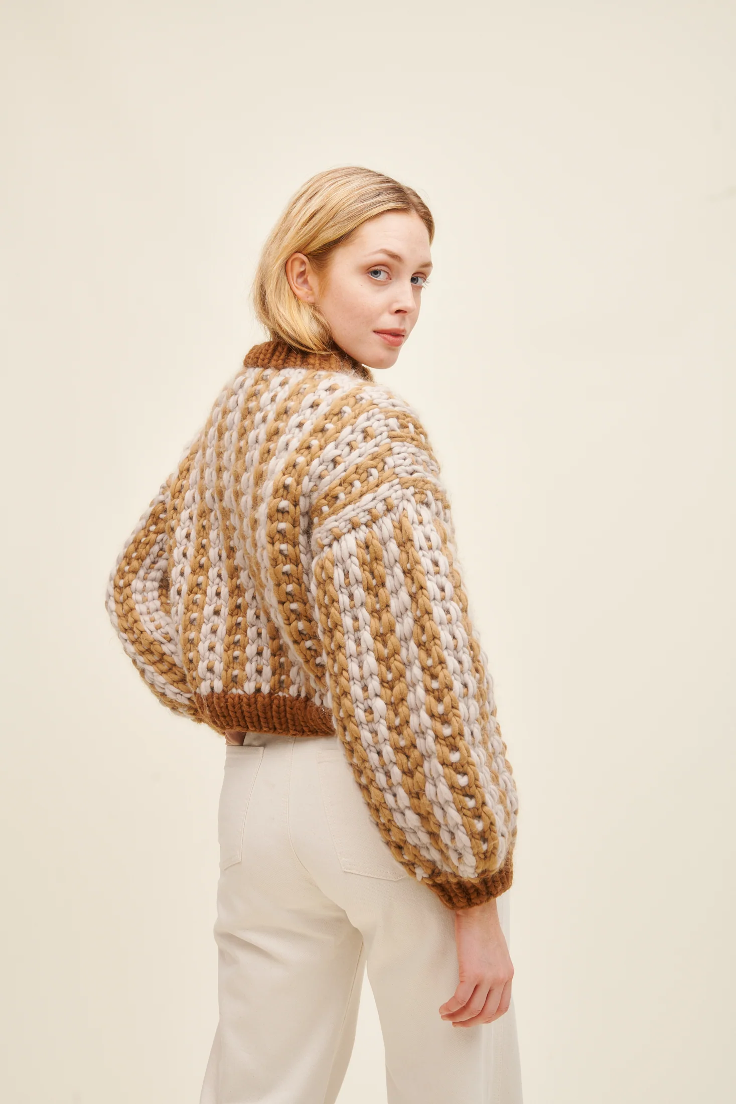 52 Weeks of Chunky Knits - Laine - Image 12