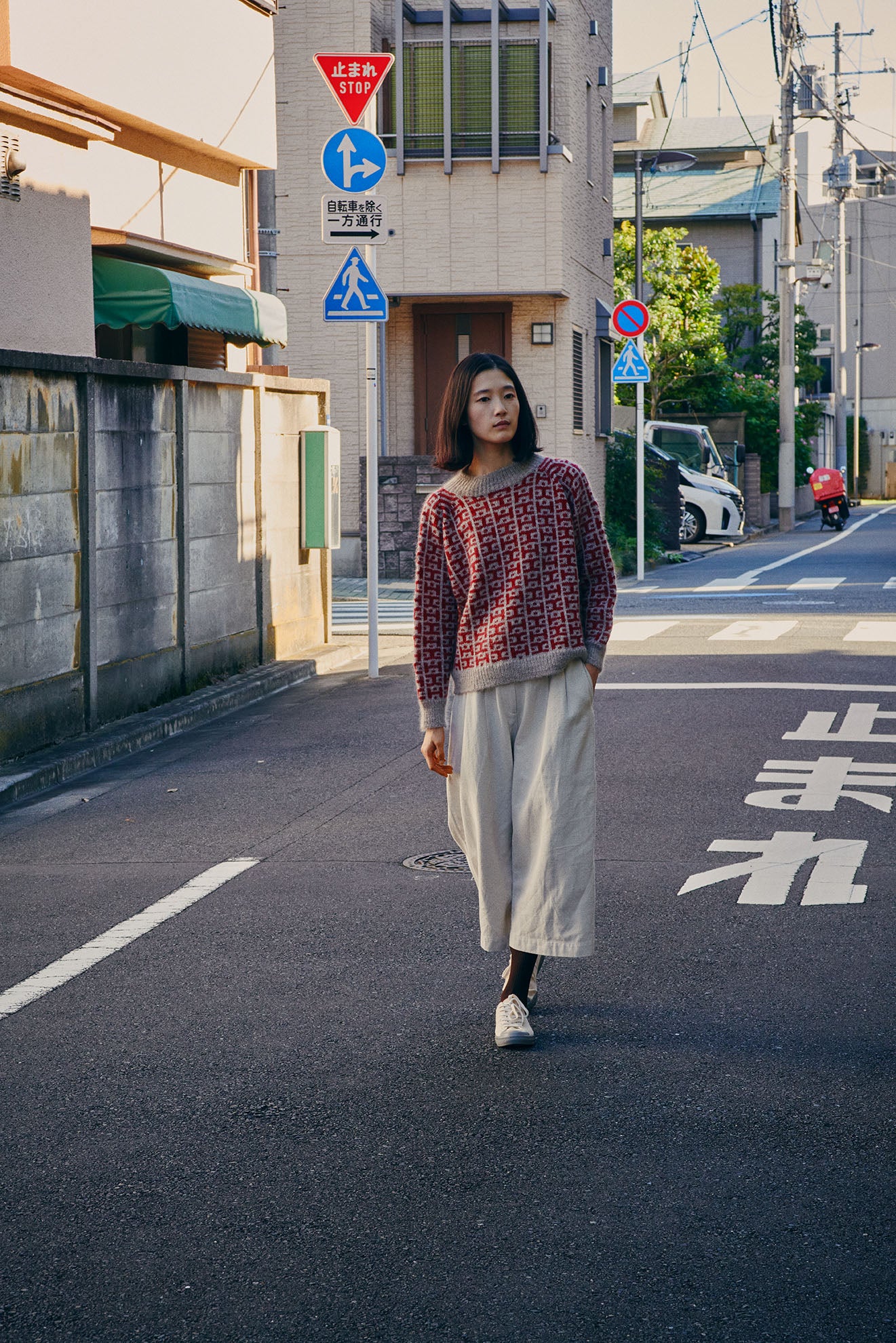 A Knitting Life 3 - Tokyo Tversted by Isager - Image 16
