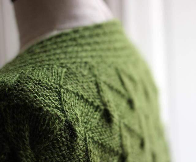 Abraxas Crescent Shawl Kit - Image 23