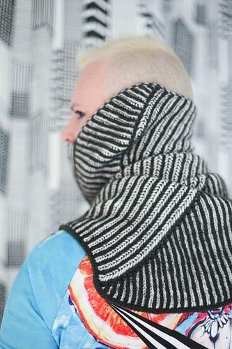 Askews Me Poncho Pattern - Image 7