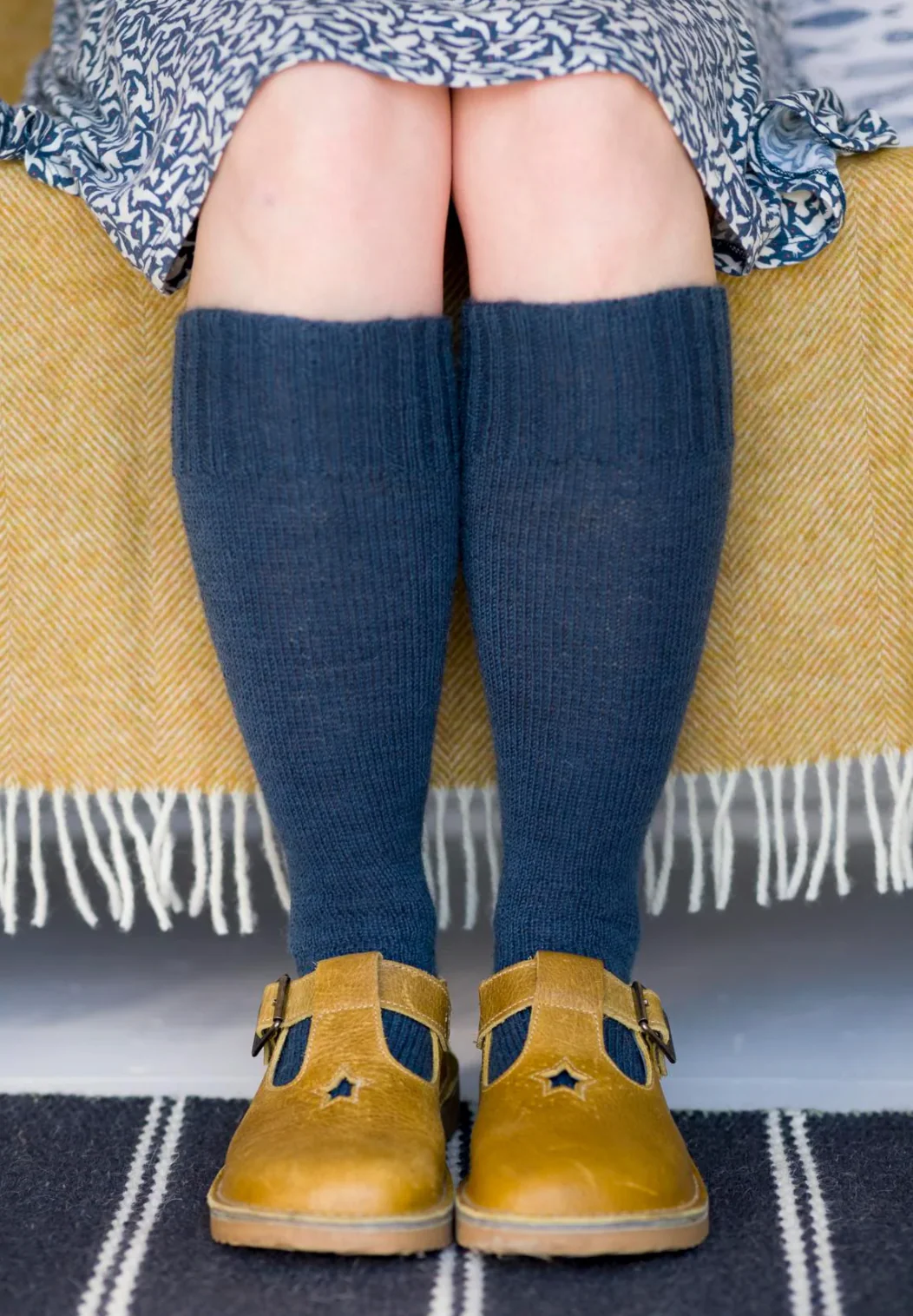 Bluestockings - Kate Davies - Image 5