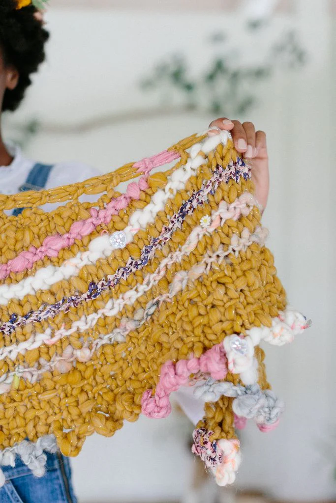 Bonfire Shawl Kit - Image 5