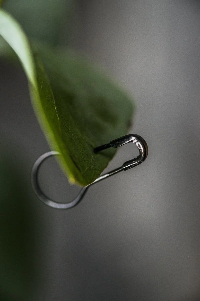 Bulb Pins - Black - Image 3