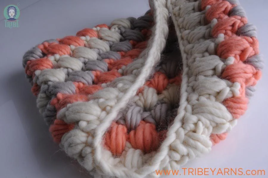 Chunky Puff Cowl CROCHET Pattern - Image 2