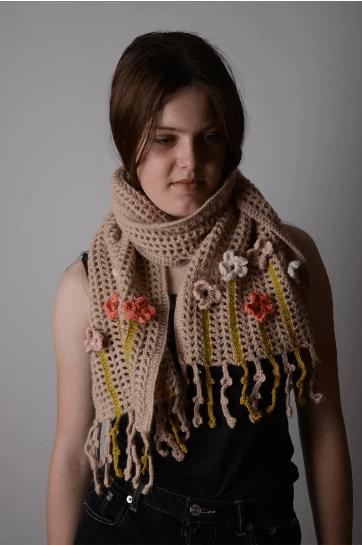 Coming Up Daisies Scarf CROCHET Pattern - Image 2
