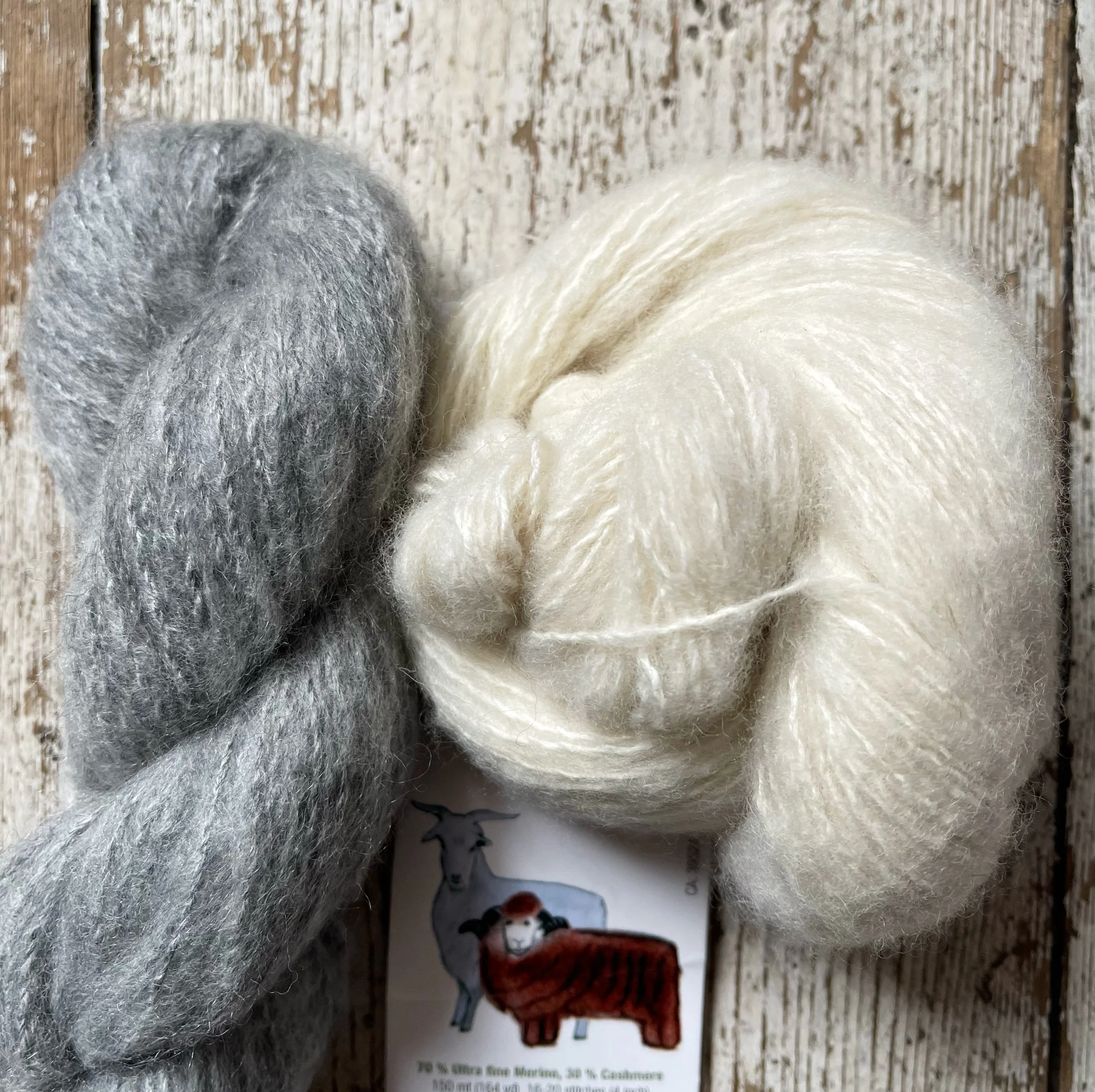 Drawing Sweater Kits with Feli - Image 4