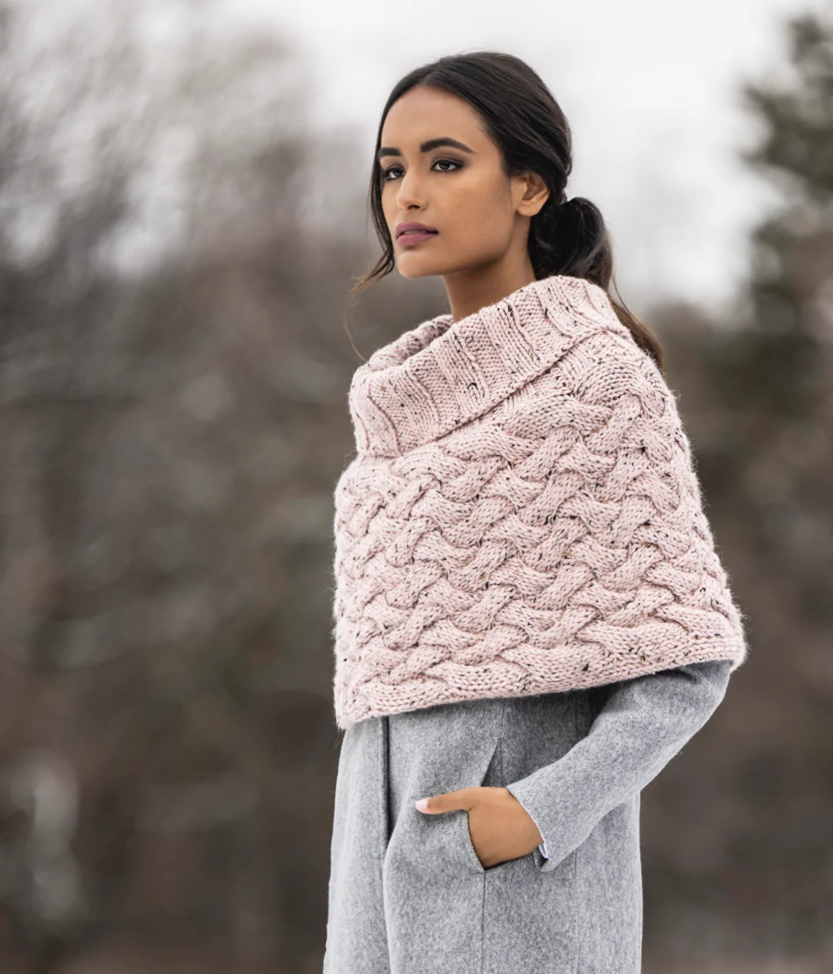 Ely Capelet Kits with Woolstok Tweed - Image 3
