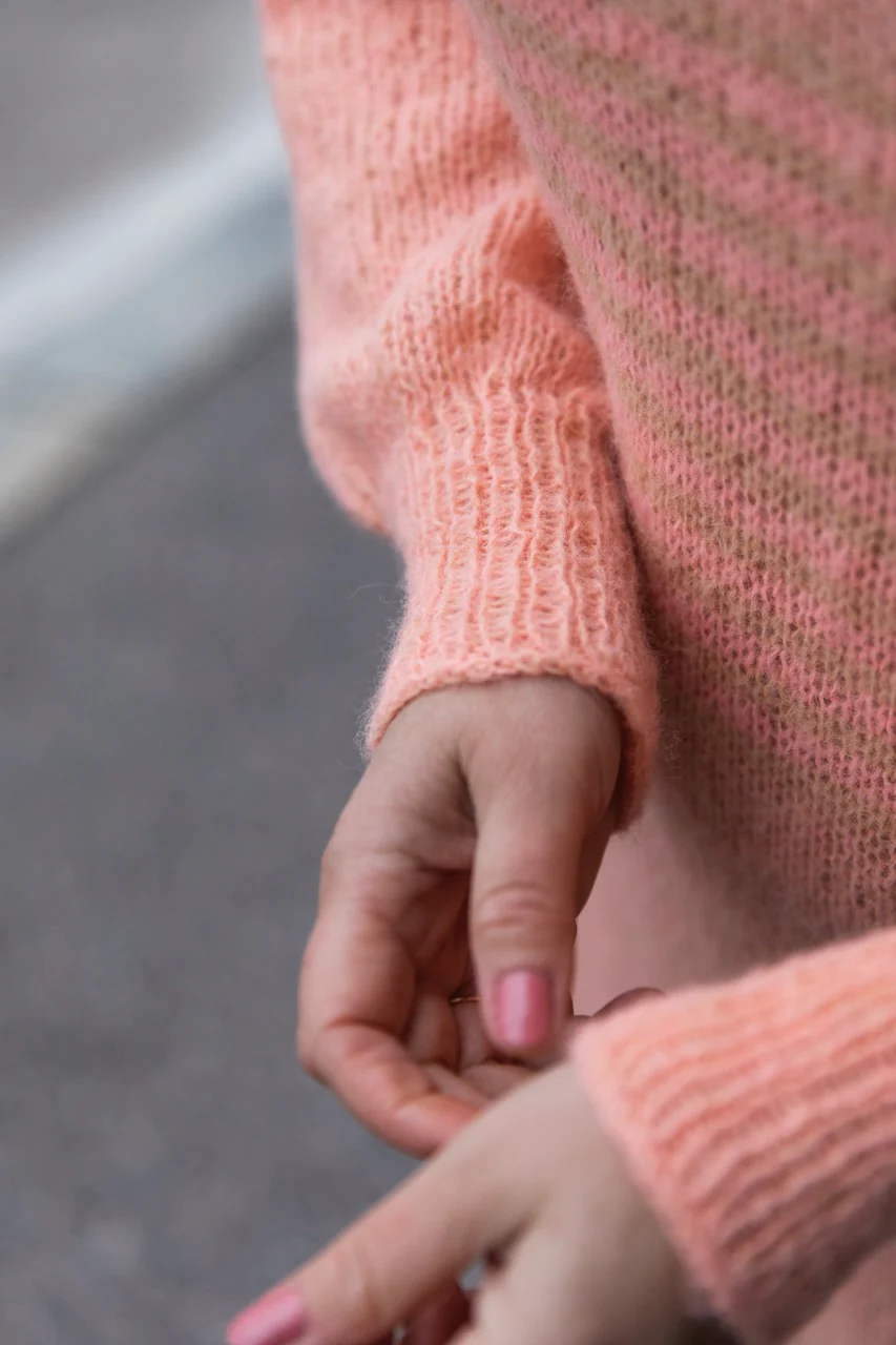Everyday Knits: Everyday Wardrobe Essentials - Image 6