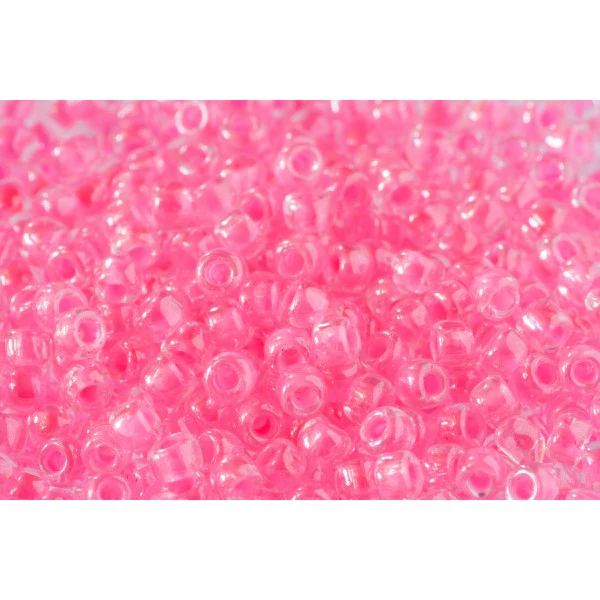 Size 6 Glass Seed Beads - Image 13