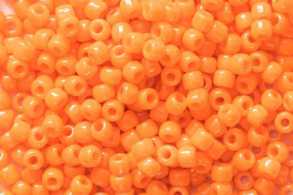 Size 6 Glass Seed Beads - Image 18