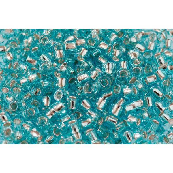 Size 6 Glass Seed Beads - Image 29