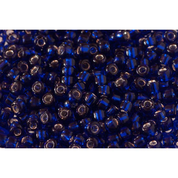 Size 6 Glass Seed Beads - Image 35