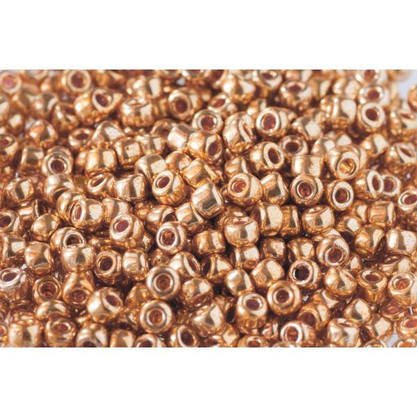 Size 8 Glass Seed Beads - Image 6