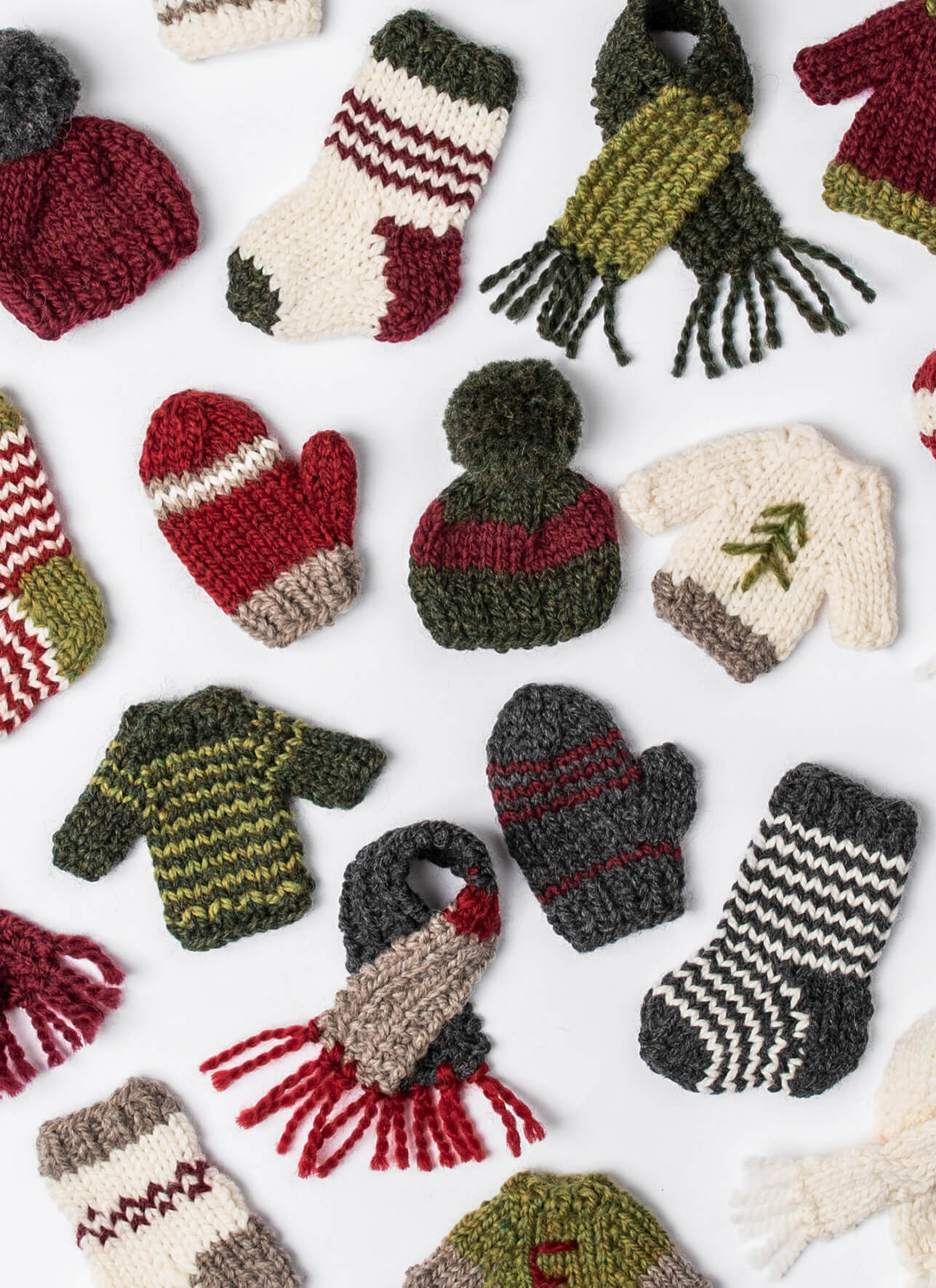 Holiday Cheer Mini Sweater Kit with Woolstok Mini Skein Bundles
