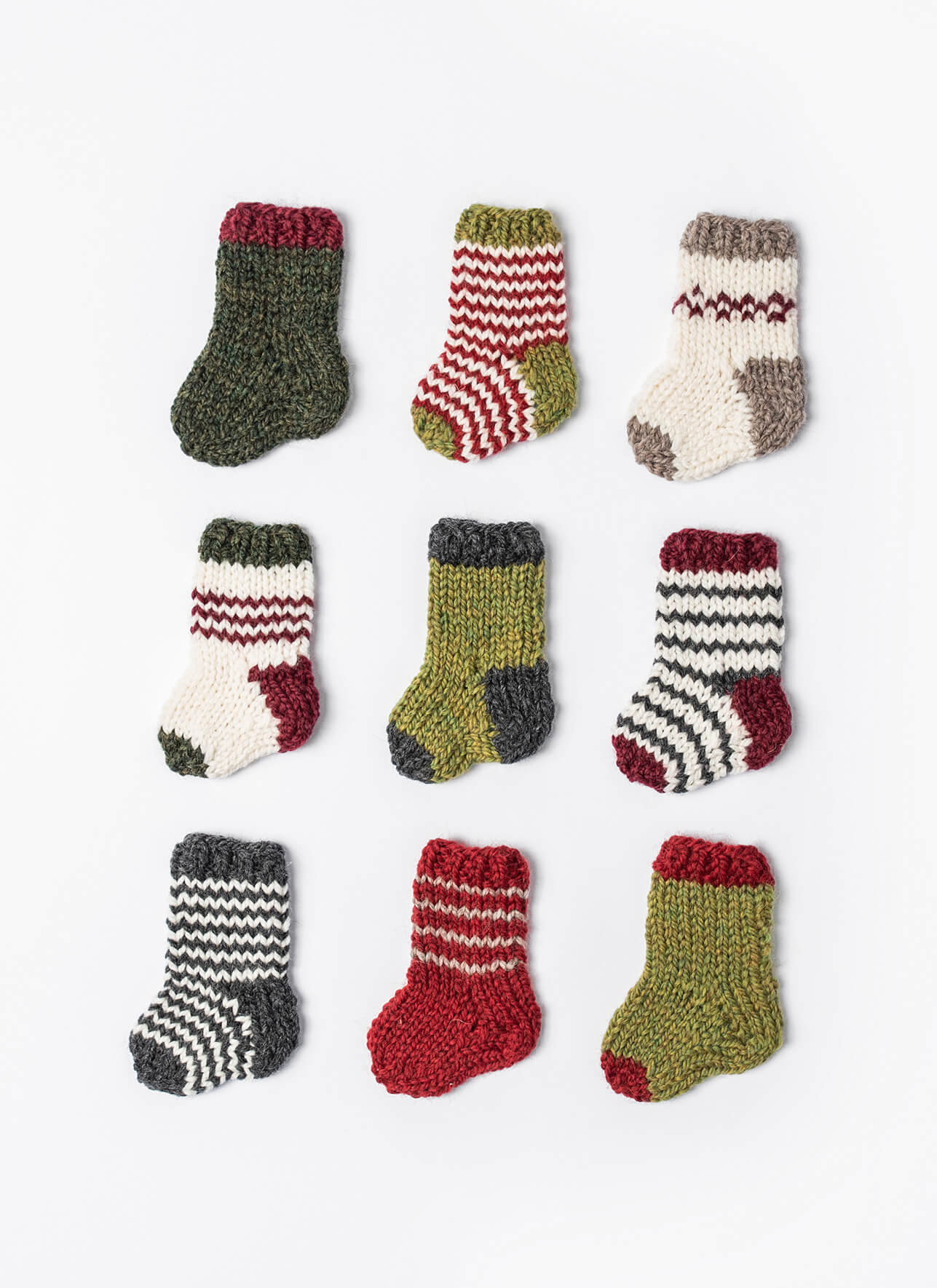 Holiday Cheer Mini Sweater Kit with Woolstok Mini Skein Bundles - Image 6