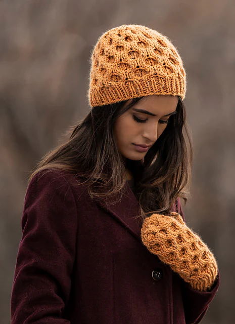 Huntington Hat & Mitts Kits with Woolstok Tweed - Image 2