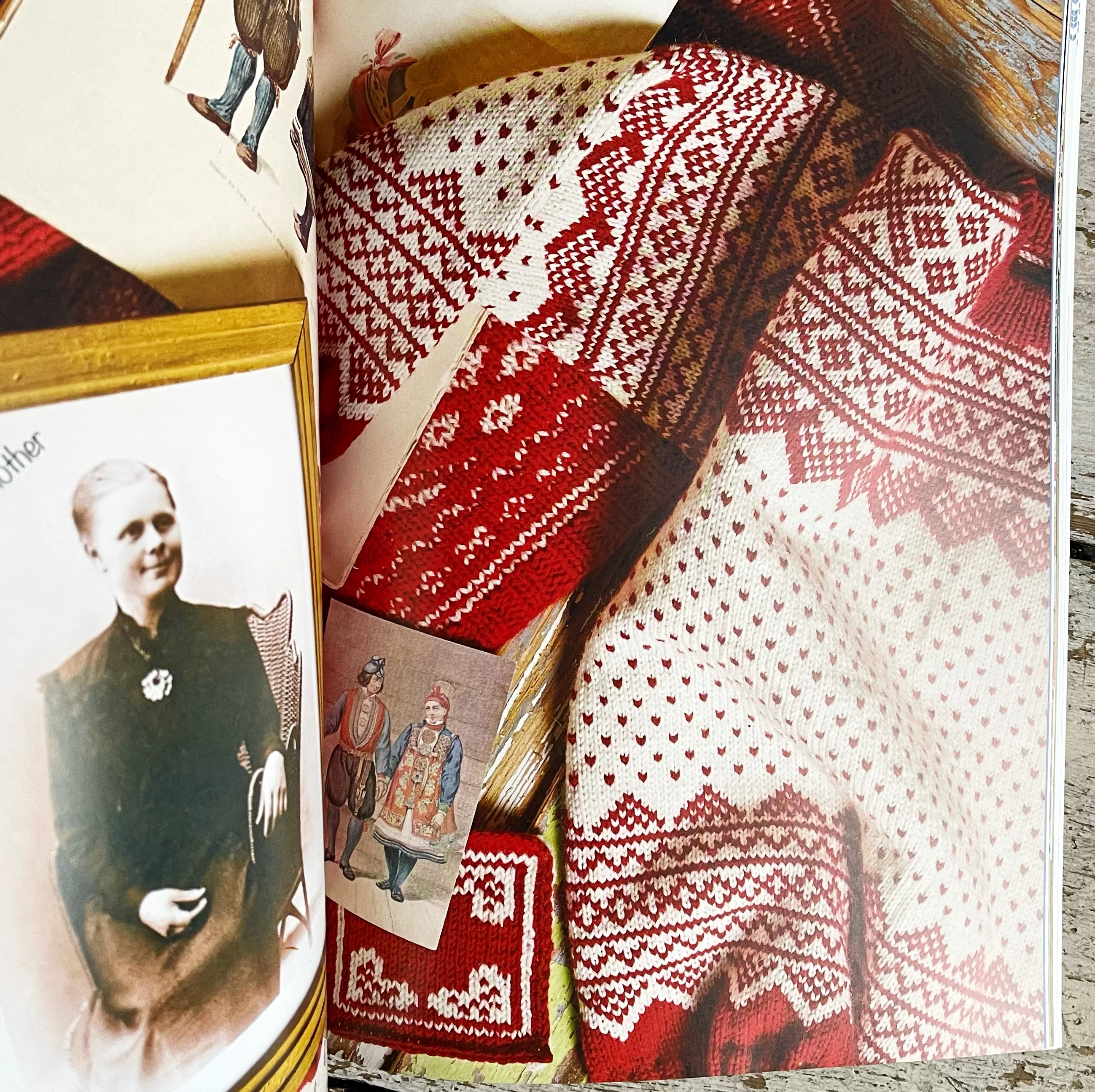 Knitting Scandinavian Style by Arne & Carlos - Image 2