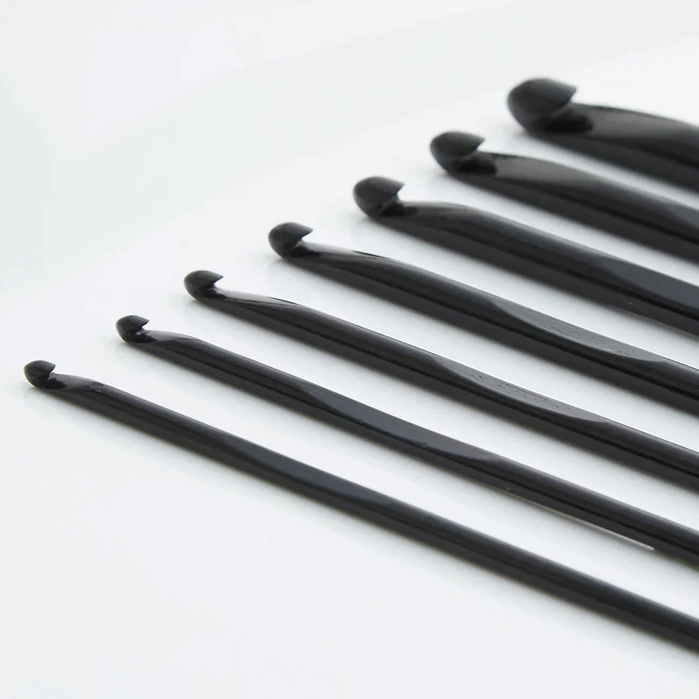 Lantern Moon Ebony Crochet Hook Set - Radiance - Image 6
