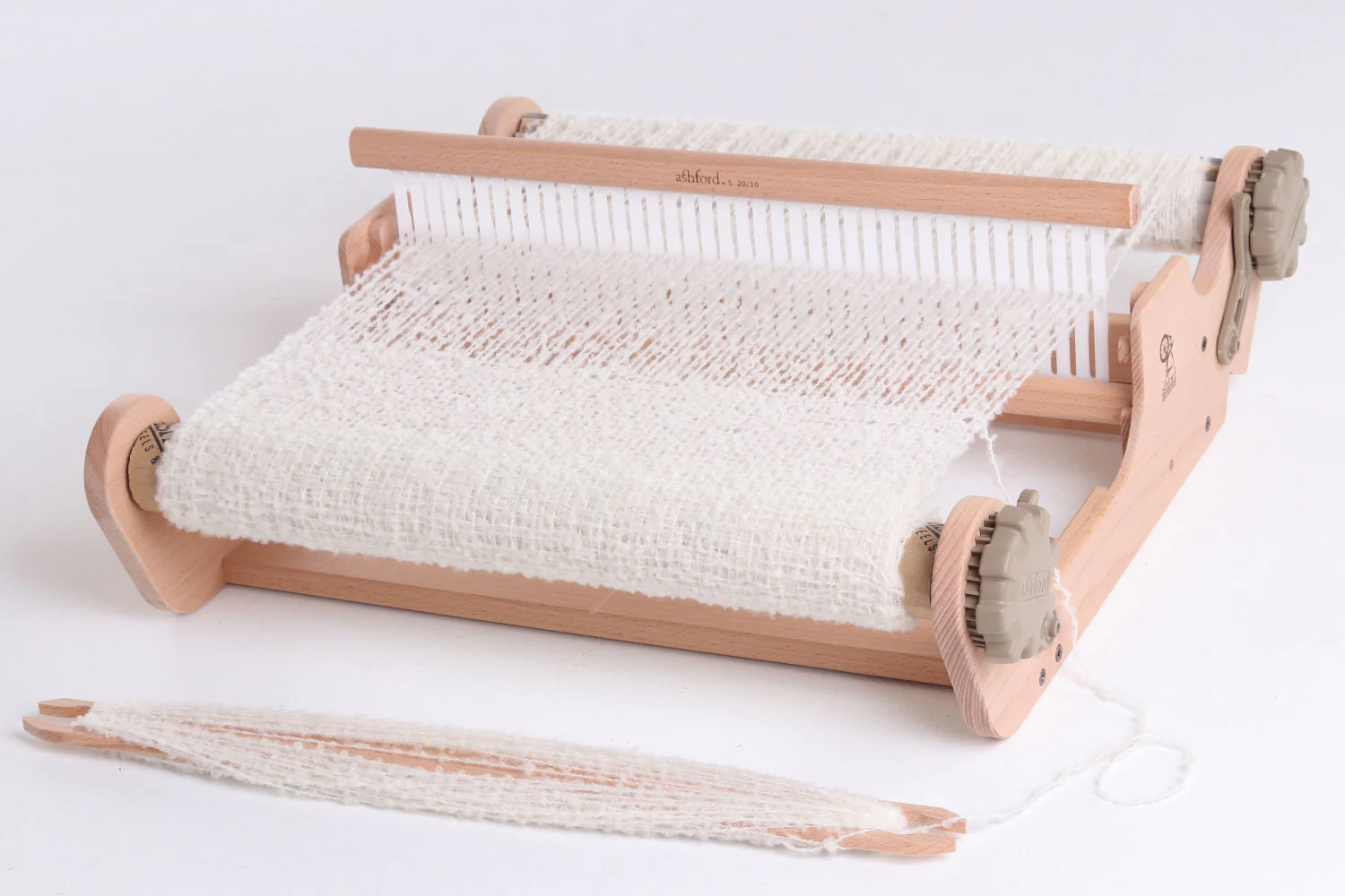 Ashford Bouclé Merino - Undyed - Image 11