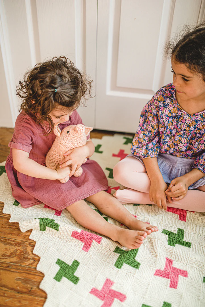 Mini Pom: Happy Knits for Little Kids - Image 16