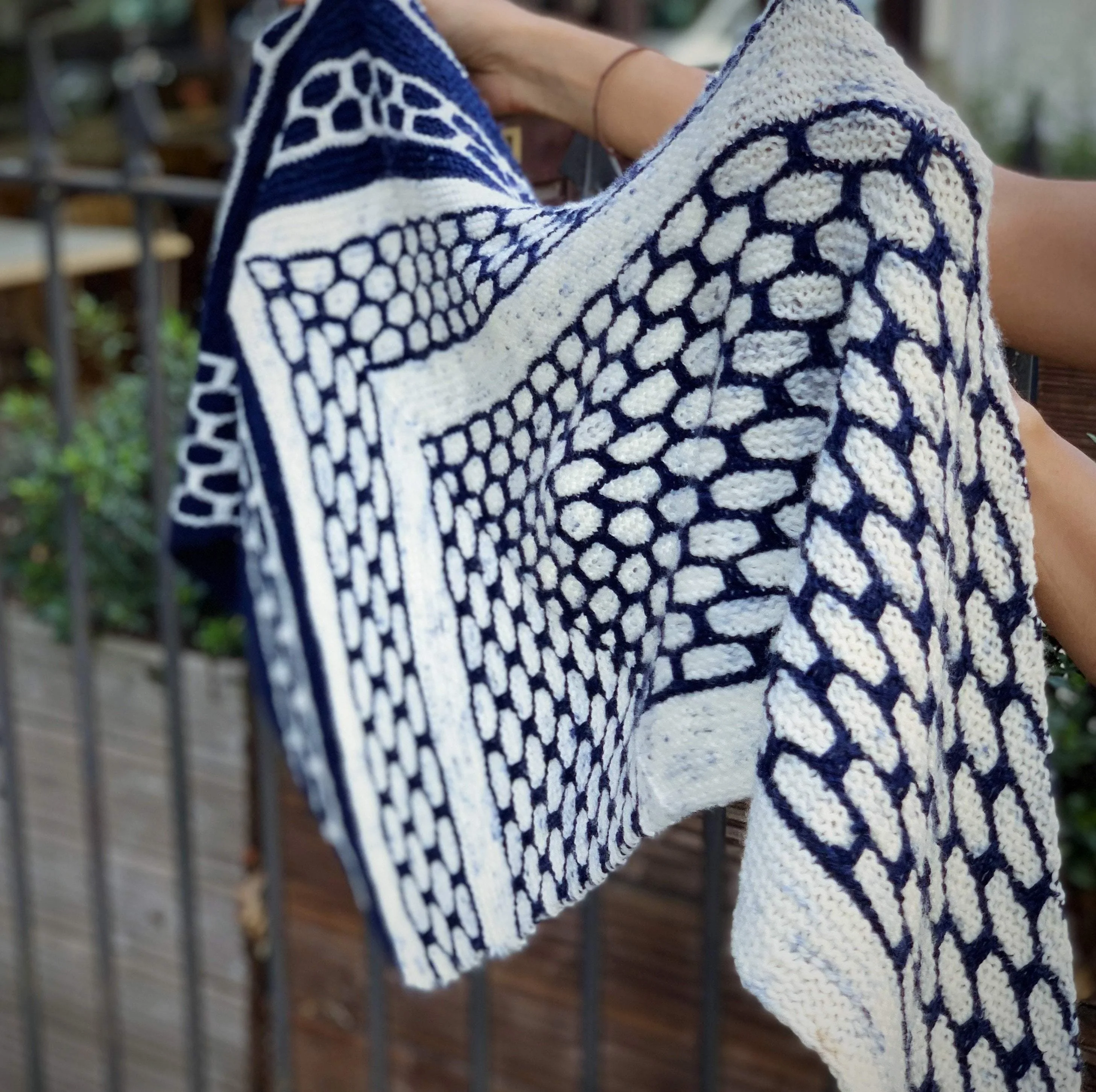 Night Shift Shawl Kit - Image 2