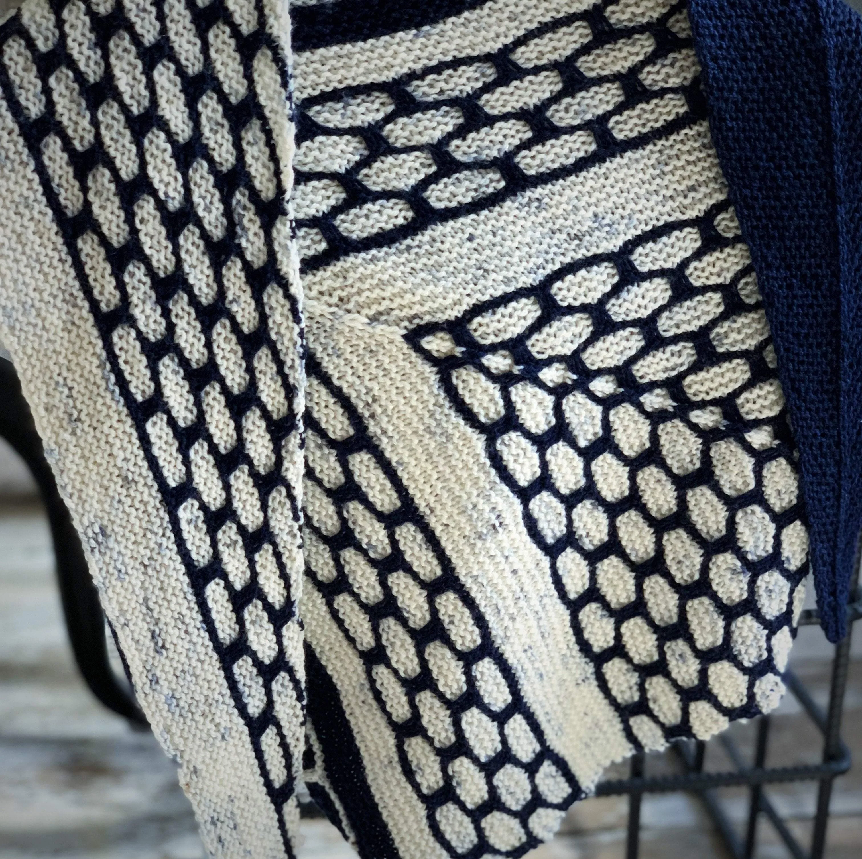 Night Shift Shawl Kit - Image 8