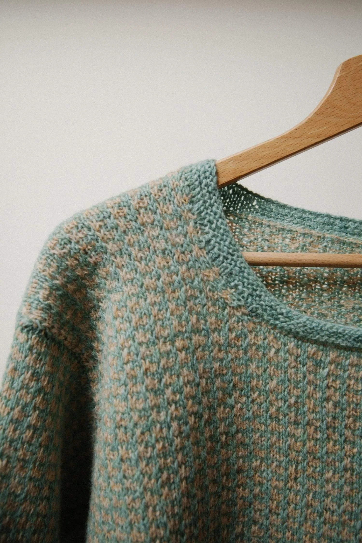 No.1 Sweater Pattern - Image 4