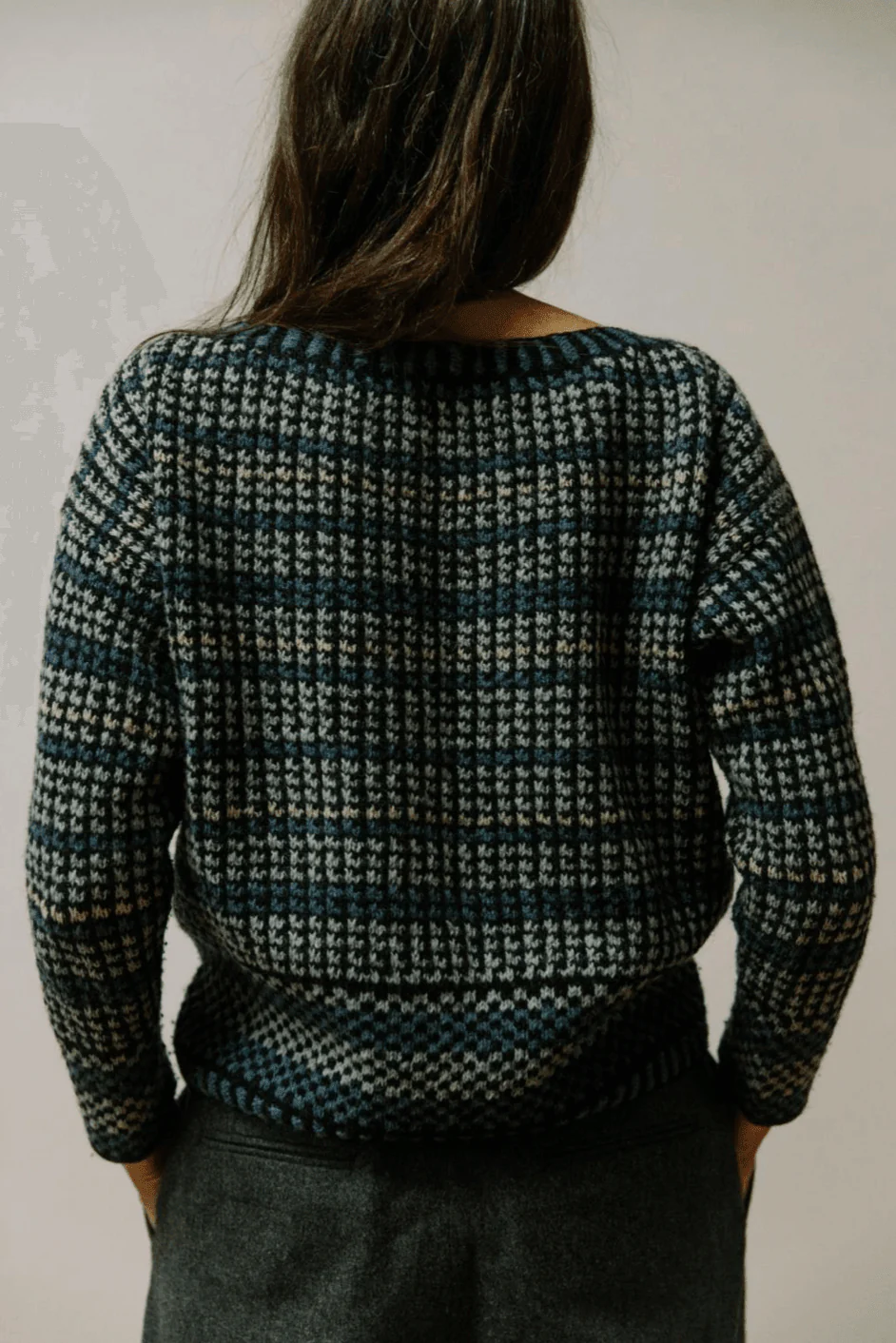 No.22 Sweater Pattern - Image 2