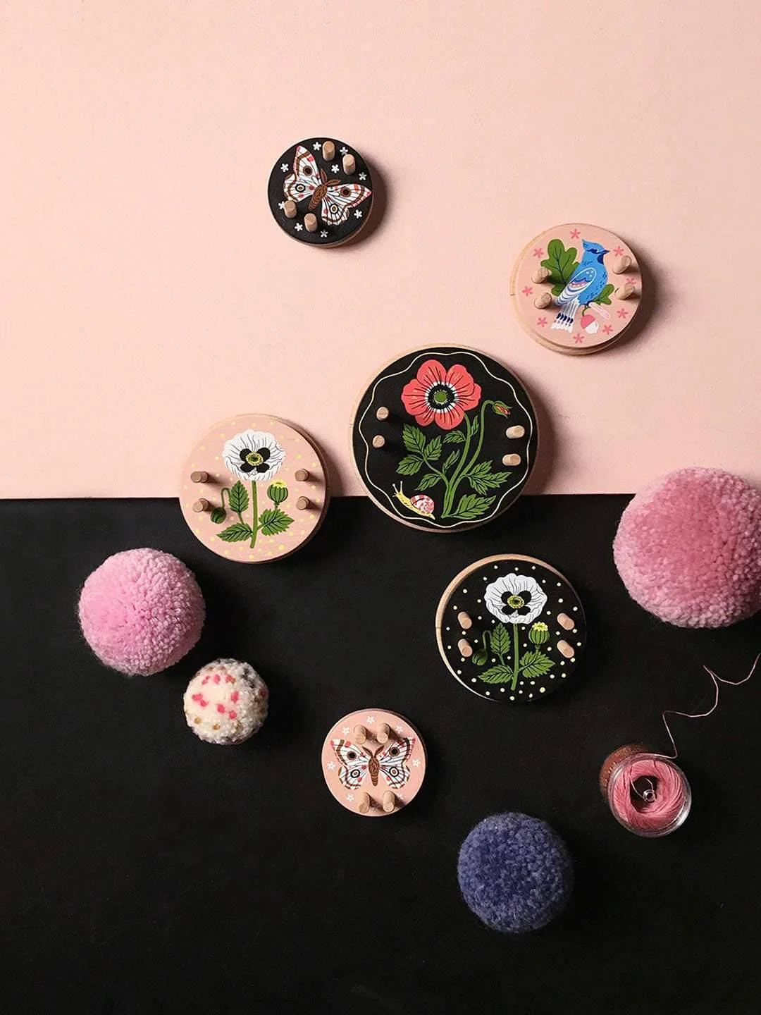 Oana Befort Pom Maker – Medium Pink - Image 4