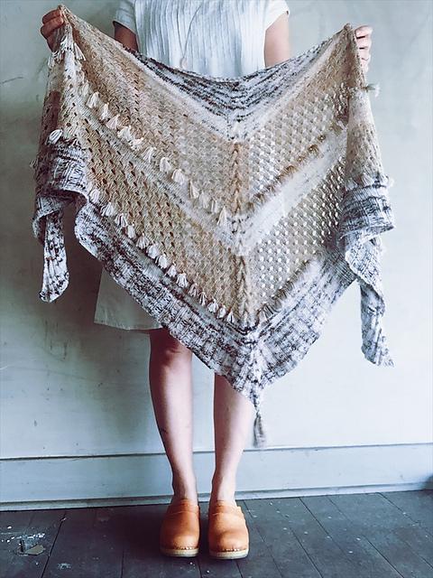 Ohra Shawl Pattern by Caitlin Hunter - Image 2
