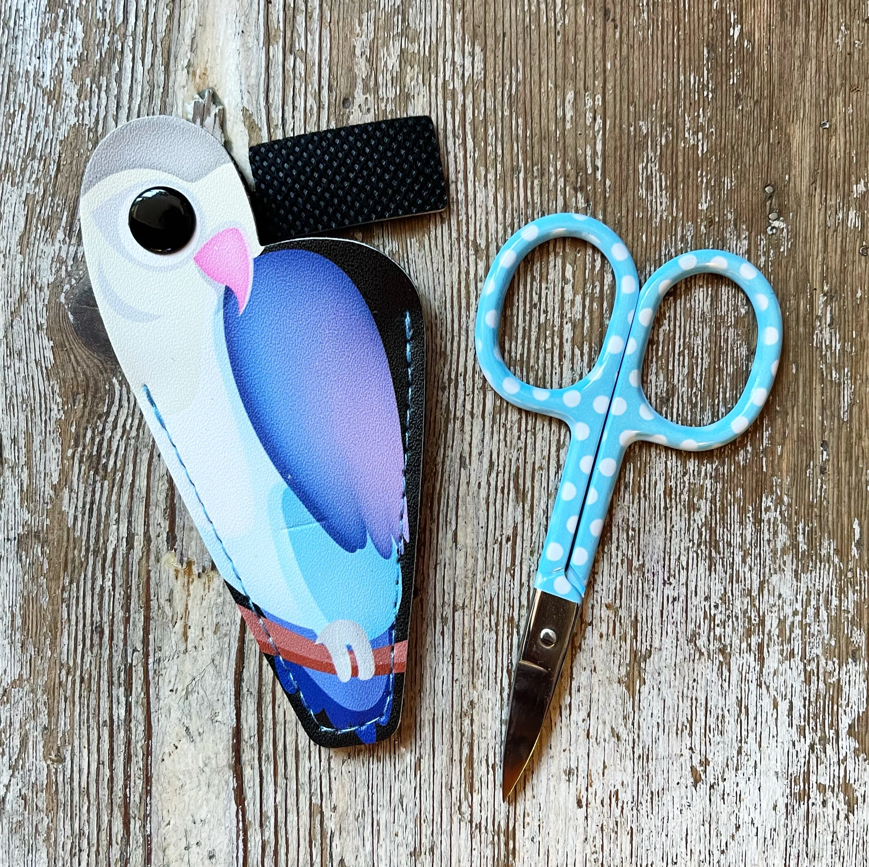 Parrot Scissors with Case - Image 5