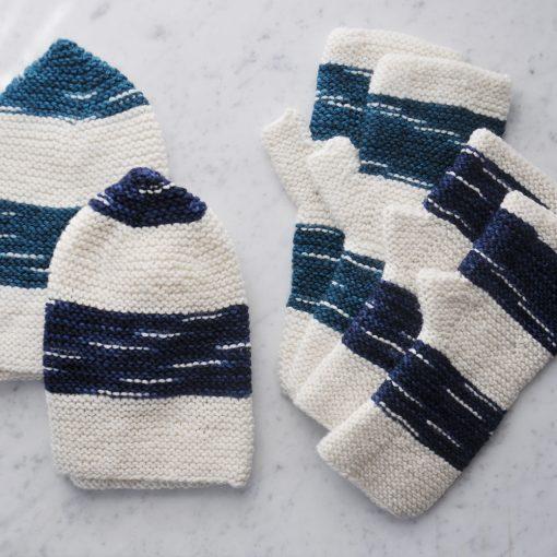 Pegasus Hat and Mitts Pattern - Image 5