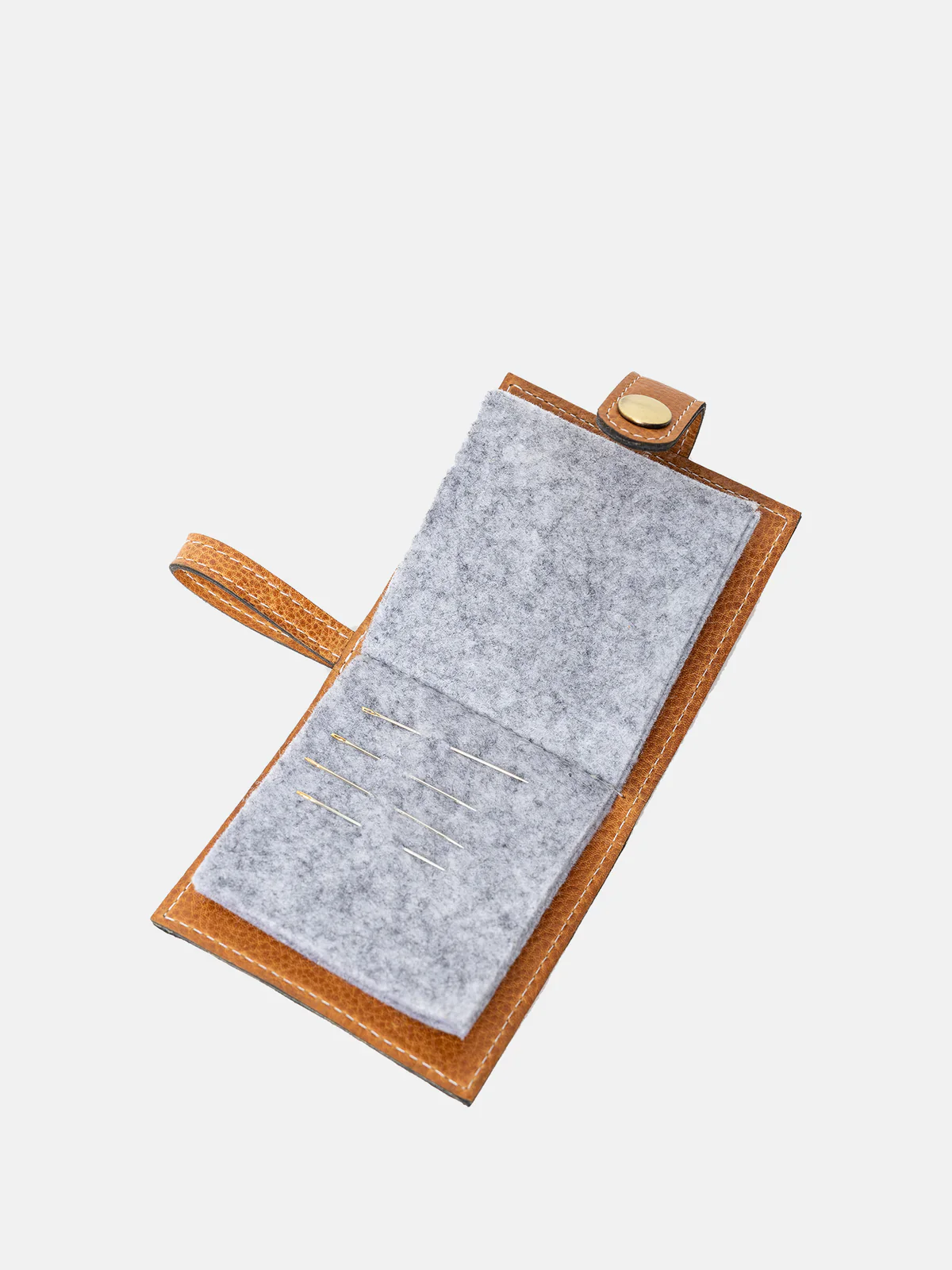 Project 76 Sewing / Darning Needle Leather Case - Image 3