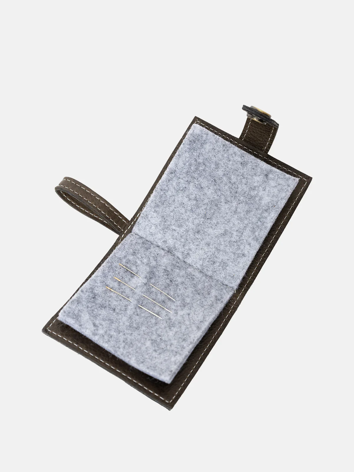 Project 76 Sewing / Darning Needle Leather Case - Image 5