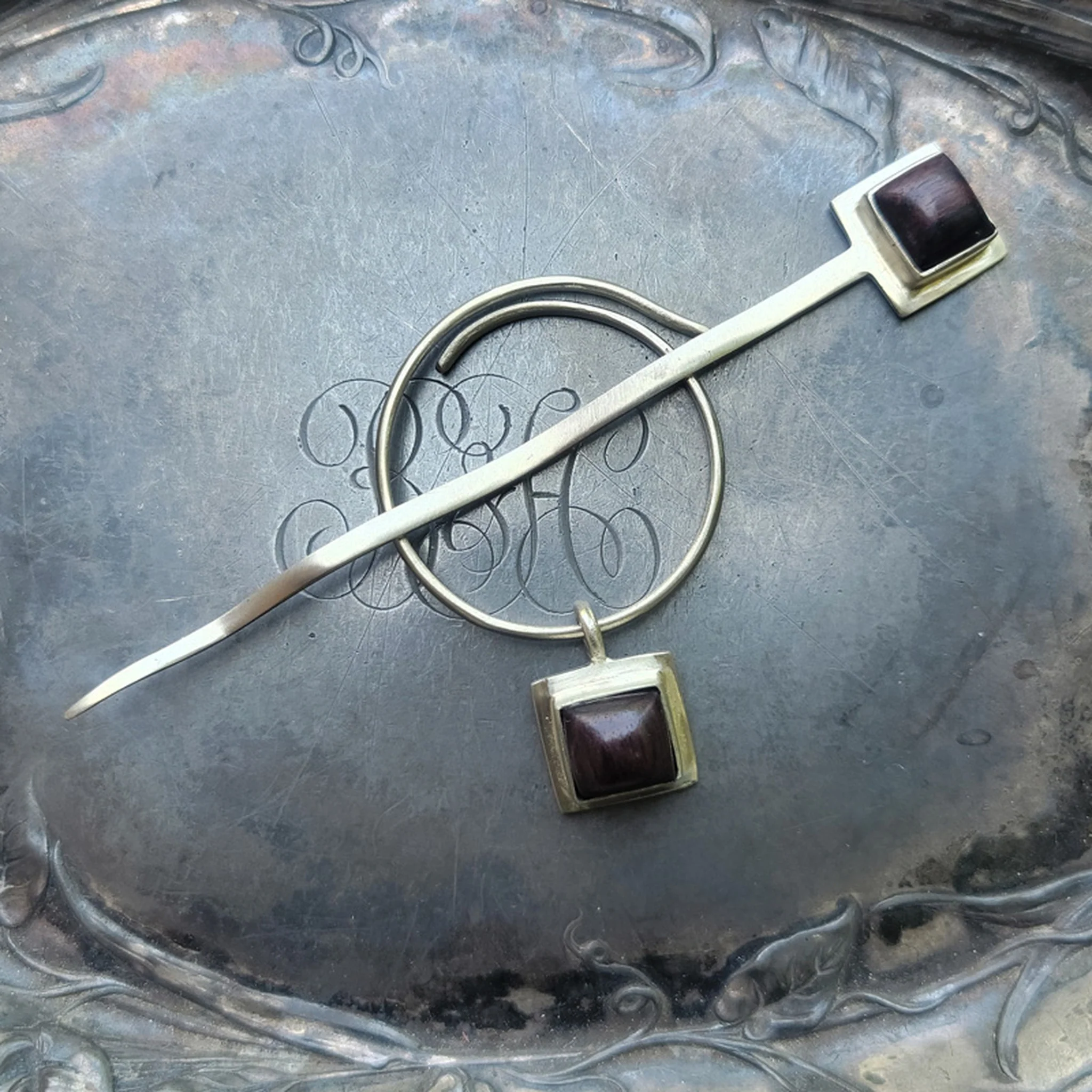Rosewood Charm Shawl Pin - Image 3