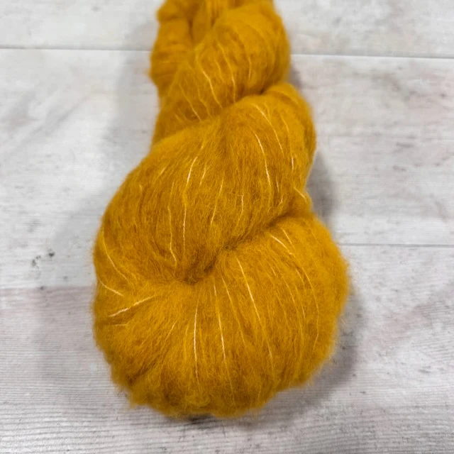 Royal II (Royal Alpaca) - Image 11