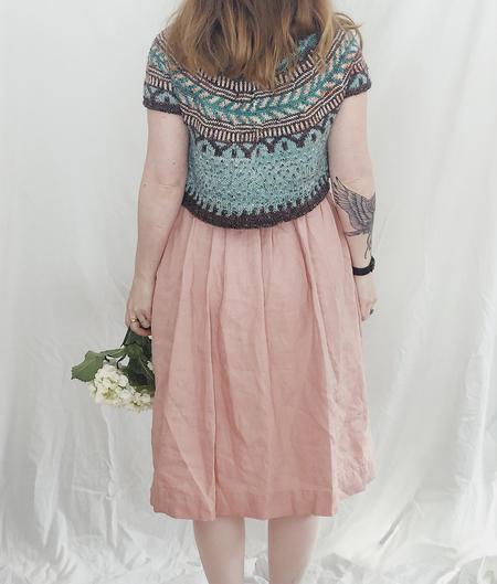 Soldotna Crop Sweater Pattern by Caitlin Hunter - Image 3