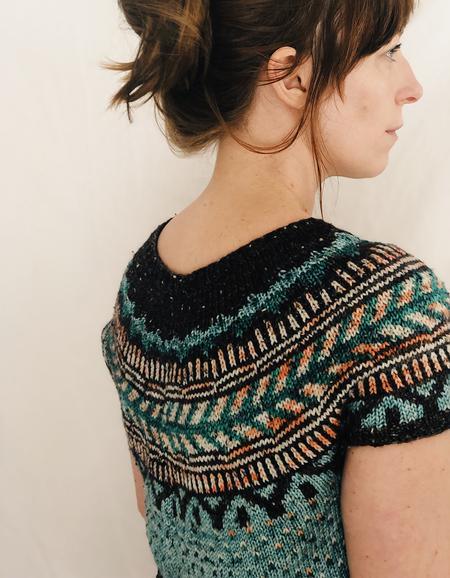 Soldotna Crop Sweater Pattern by Caitlin Hunter - Image 6