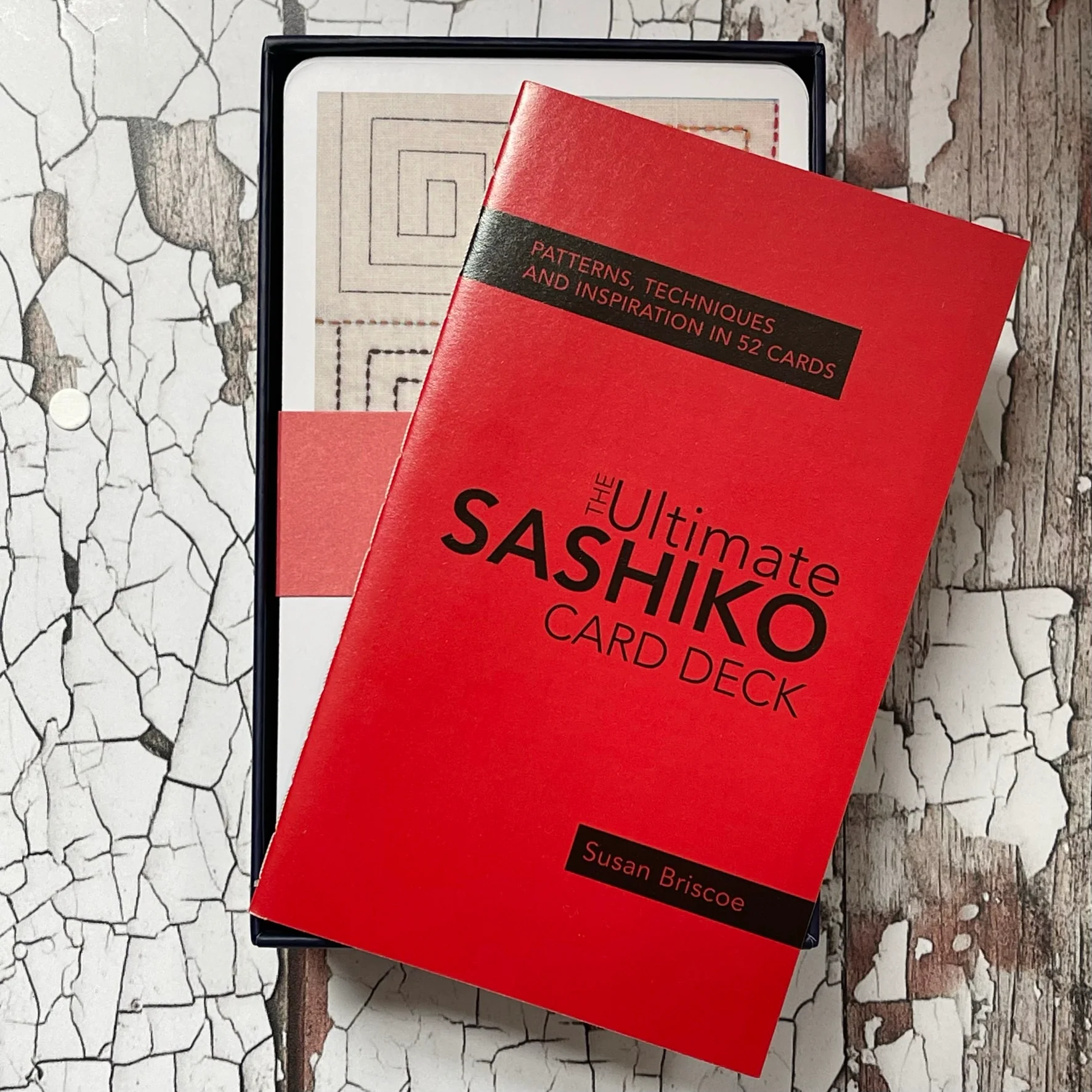 The Ultimate Sashiko Card Deck by Susan Briscoe - Image 4
