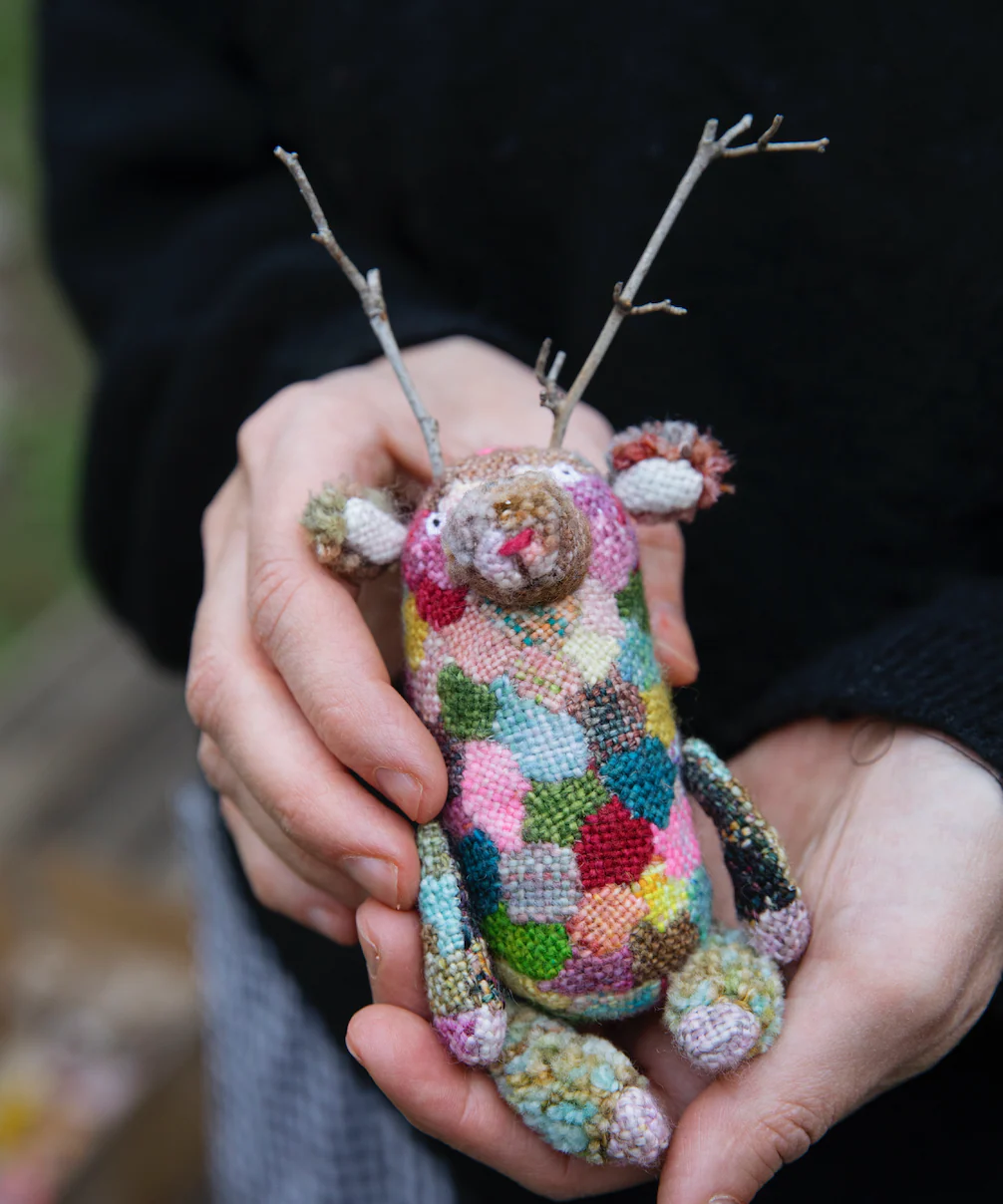 Tiny Friends: A Guide to Mosaic Embroidery by Tomomi Mimura - Image 13