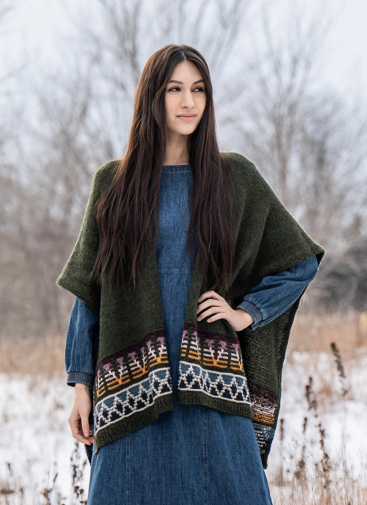 Woodland Ruana Kit in Woolstok Worsted - Image 2